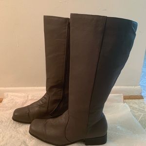 Brown man made leather boots